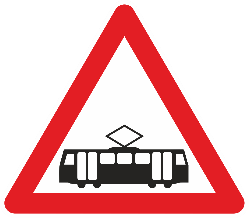 Croisement de la voie publique par une voie ferrée établie sur la chaussée